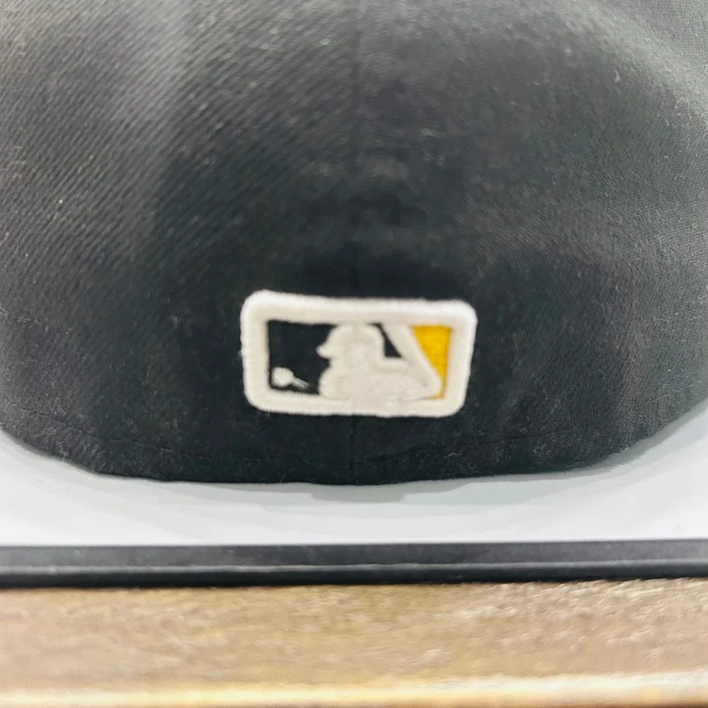 New Era 59FIFTY Pittsburgh Pirates Hat Mens 7 5/8 Black MLB On‎ Field Fitted
